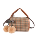 Orange-blaue Handtasche mit Hahnentrittmuster, Cordgriff und Kirsch-Plüschanhänger - Houndstooth