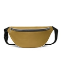 Bolso de pecho de nailon amarillo mostaza con cremallera plateada y correa ajustable - Amarillo