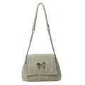 Elegante borsa tote verde salvia in PU con trama plissettata vintage e decoro farfalla argento - Verde