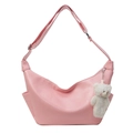 Sac hobo en similicuir rose avec pendentif ours en peluche blanc et bandoulière - Rose