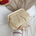 Chique crème stro-wolktas met gouden ketting voor de zomerse strandmode - Broken Wit