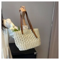 Bolso tote de paja calado en beige con asas de cuero marrón para estilo playero y casual - Caqui Oscuro