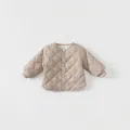 Giacca trapuntata beige per neonati con polsini in maglia e bottoni a pressione - Cachi / 100