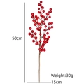 Ramo di bacche rosse artificiali da 50 cm per Natale con grappoli lucidi su ramo marrone - M