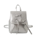 Mochila minimalista de PU plateado con cordón de lazo y acabado metálico de estilo punk - Plateado