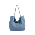 Bolso tote de mezclilla azul con diseño de lazos blancos y correas de hombro - Estilo Lazo