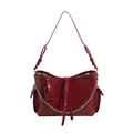 Borsa a tracolla retrò bordeaux in pelle PU con catene d'argento e lunghe nappe - Rosso