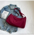 Versatile dark red canvas crossbody bag with adjustable strap and large capacity - Burgundy (Without Pendant)