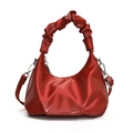 Bolso bandolera minimalista de cuero PU rojo con asa fruncida y acabado pulido - Rojo