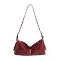 Sac fourre-tout rétro en cuir verni rouge vin pour femme avec finition brillante et bandoulière - Rouge