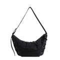 Bolso bandolera negro de media luna en nailon plisado con ojales metálicos de plata - Negro