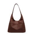 Borsa a spalla Hobo marrone in pelle sintetica con texture a grana e cuciture - caffè