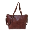 Braune Vintage-Einkaufstasche aus Kunstleder mit viel Platz und verstellbarem Gurt - Braun