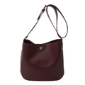 Schicke weinrote PU-Leder Beuteltasche mit Litchi-Struktur und Vintage-Metallschnalle - Fuchsie
