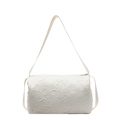 Borsa a tracolla cilindrica bianca con ricamo floreale e comodo spallaccio in tessuto - Bianco Sporco