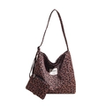 Conjunto de bolso tote con estampado de leopardo y monedero a juego para mujeres - Marrón