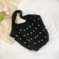 Borsa tote in maglia nera decorata con perle finte colorate e trame fatte a mano - Nero