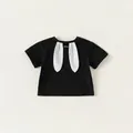 T-shirt nera in cotone per bambini con design di orecchie di coniglio 3D sul retro - 80 / Nero
