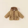 Chaqueta acolchada marrón caqui para niños con patrones de corazón y capucha - Caqui / 80