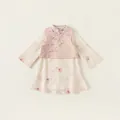 Abito Hanfu cinese rosa per bambine con ricami floreali e dettagli in pizzo - 90 / Albicocca e Rosa