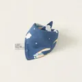 Bavoir bébé en coton imperméable bleu marine avec motifs de chiens mignons - Bandana en Coton / Chien Bleu Foncé (PS26003)