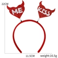 Roter Pailletten-Herz-Haarreif mit Flügeln und weißem Textdruck für die Party - Kiss Me Stil