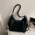 Sac à dos en cuir noir polyvalent avec fermetures éclair verticales et détails dorés chic - Noir sans Pendentif