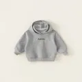 Gray kids hooded sweatshirt with black letter embroidery and ribbed cuffs - Gray / 90