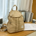 Sac à dos en nylon kaki minimaliste pour étudiants avec design à rabat élégant - Kaki