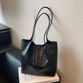 Sac fourre-tout tissé noir minimaliste à grande capacité avec doubles bretelles de mode - Noir