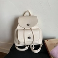 Schicker cremeweißer PU-Lederrucksack mit silbernen Drehverschlüssen und großem Fassungsvermögen - Weiß