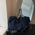 Bolso tote grande de mezclilla azul oscuro con correa de cadena y borde plisado chic - Azul oscuro