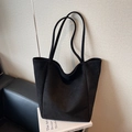 Minimalistische schwarze Wildleder-Einkaufstasche mit großem Fassungsvermögen - Schwarz