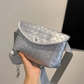Bolso bandolera tejido plateado con acabado metálico y correa ancha de moda - Negro