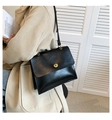 Borsa a tracolla nera in pelle PU con chiusura a scatto dorata e finitura testurizzata - Nero (Piccolo)
