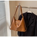 Vintage caramel brown large leather tote bag with gold metal buckle and double straps - Khaki (No Pendant)