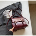Retro burgundy cracked leather backpack with gold hardware and top handle for women - No Pendant / Burgundy