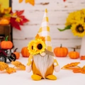 Gnomo autunnale a scacchi gialli con girasoli e foglie d'acero per il Ringraziamento - Gnomo Maschio con Barba Lunga Girasole del Raccolto (5521296048442)