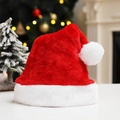 Bonnet de Noël classique en peluche rouge avec bordure en fourrure blanche et pompon doux - Rouge