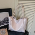 Sac fourre-tout rose clair minimaliste en cuir plissé vintage avec deux fines bandoulières - Sans Pendentif / Rose