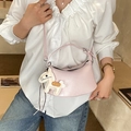 Sac à main minimaliste rose clair avec pendentif cheval et bandoulière amovible - Rose avec pendentif