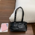 Bolso tote negro minimalista con ojales plateados y detalles de hebilla para mujer - Negro (Sin Amuleto)
