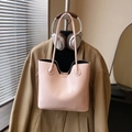 Pale pink faux leather tote bag with subtle wrinkled texture and slim shoulder straps - Without Pendant / Pink