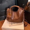Sac à main vintage marron avec coutures verticales et mini pochette décorative - Marron