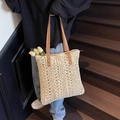 Borsa tote in paglia beige con manici in pelle marrone e dettagli a punto croce - Bianco Sporco