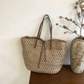 Sac cabas en paille tressée beige avec anses en cuir marron et fermeture à cordon réglable - Kaki Grand