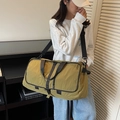 Foldable large capacity travel bag in olive green with adjustable black shoulder strap - Green