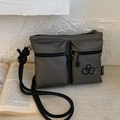 Borsa a tracolla grigia in nylon impermeabile con design multitasche e corda spessa - Verde