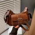 Vintage Karamelbraune Motorrad-Schultertasche mit mehreren Taschen und Metallschnalle - Braun