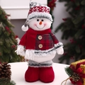 Poupée de bonhomme de neige de Noël avec tenue à carreaux rouge et noir et bonnet - Bonhomme de Neige